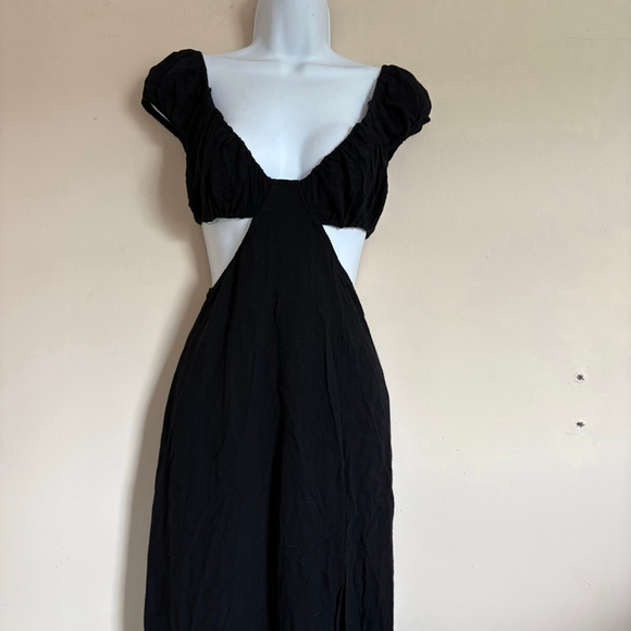 Hello Molly - IN YOUR EYES MAXI DRESS BLACK 4 - Picture 6 of 16